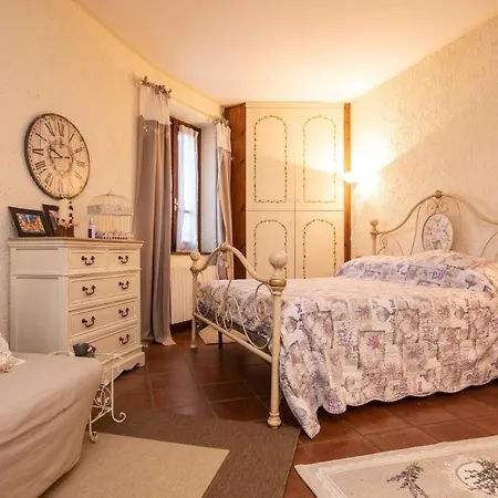 Alloro Moniga del Garda